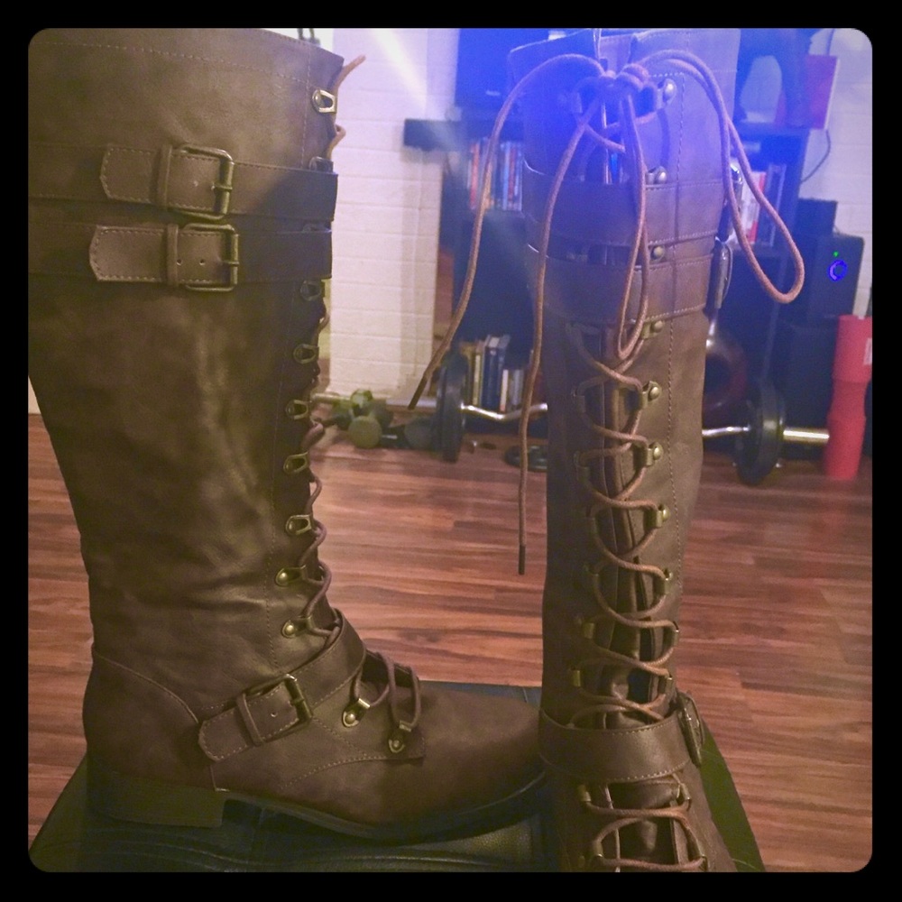Women’s boots